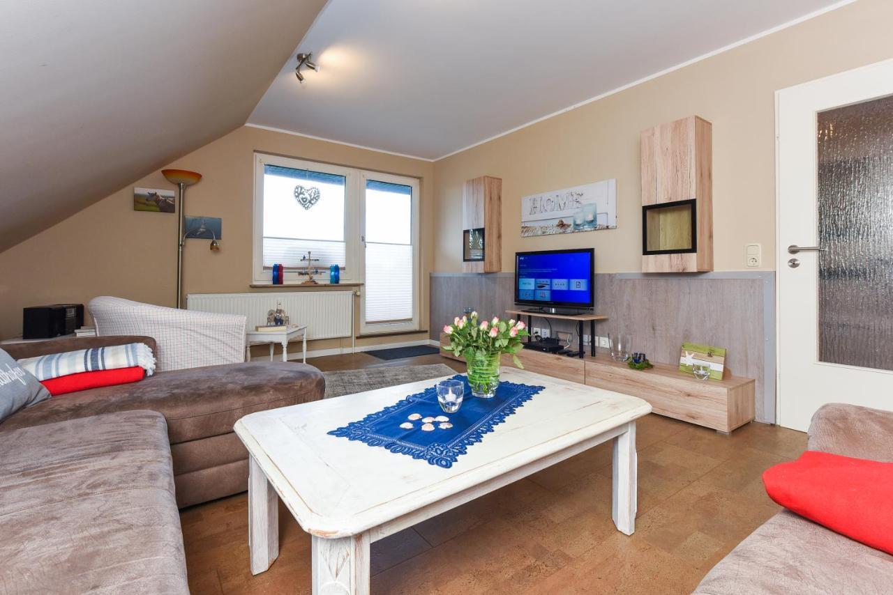 Ferienwohnung Haus Heimathafen Esens Zewnętrze zdjęcie