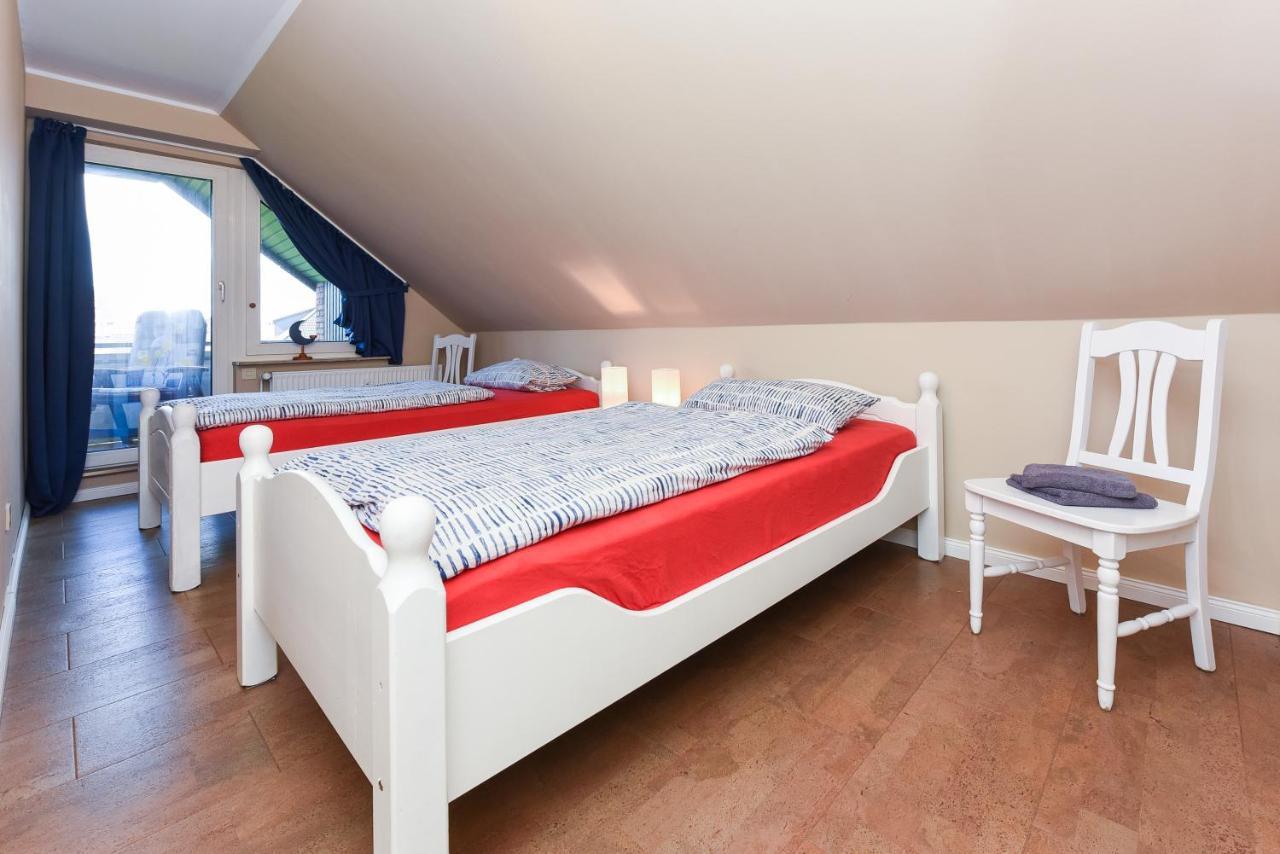 Ferienwohnung Haus Heimathafen Esens Zewnętrze zdjęcie