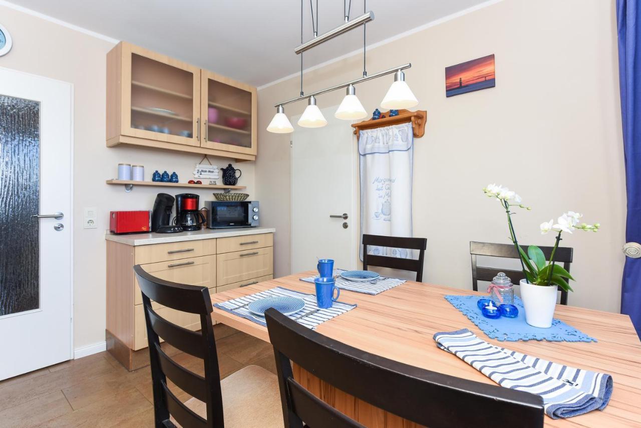 Ferienwohnung Haus Heimathafen Esens Zewnętrze zdjęcie